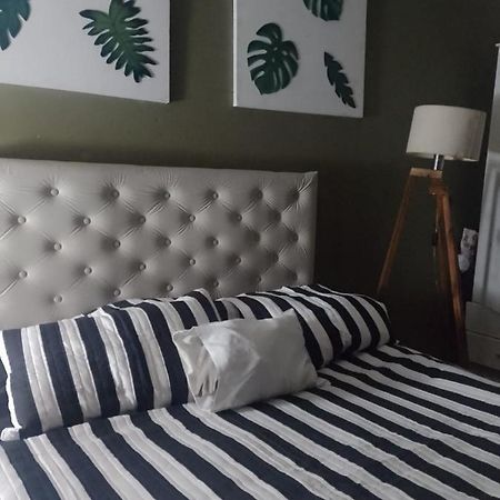 La Familia,A 5 Minutos Del Aeropuerto Apartment Ezeiza Luaran gambar